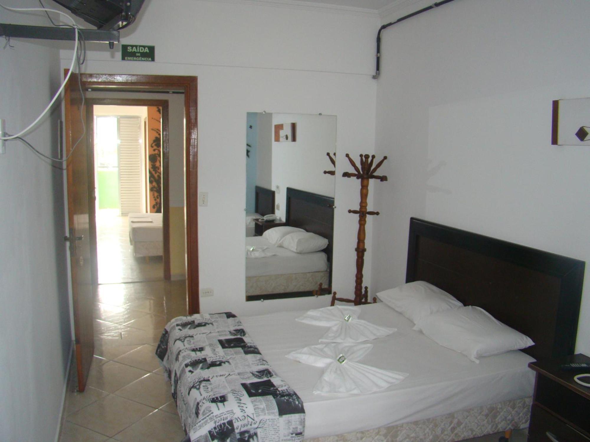 Hotel Sol do Pernambuco Guarujá Quarto foto
